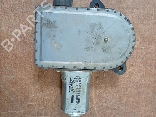 Used Left front window motor MITSUBISHI PAJERO I (L04_G, L14_G) [1982-1991]  31247009