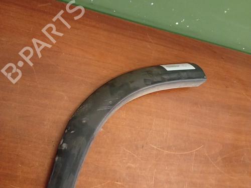 Used Rear right wheel arch trim LAND ROVER DISCOVERY II (L318) 2.5 Td5 4x4 (139 hp) 29610951