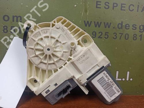 Right front window motor LAND ROVER RANGE ROVER SPORT I (L320) 2.7 D 4x4 | BP17843805E20 