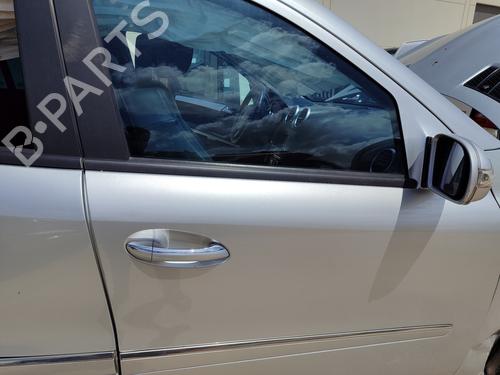 Used Right front door MERCEDES-BENZ M-CLASS (W164) ML 500 4-matic (164.175) (306 hp) 18137176