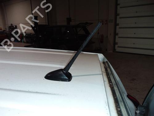 Antenne/Base TOYOTA RAV 4 III (_A3_) 2.2 D 4WD (ALA30_, ALA30R) (150 hp) 31248376