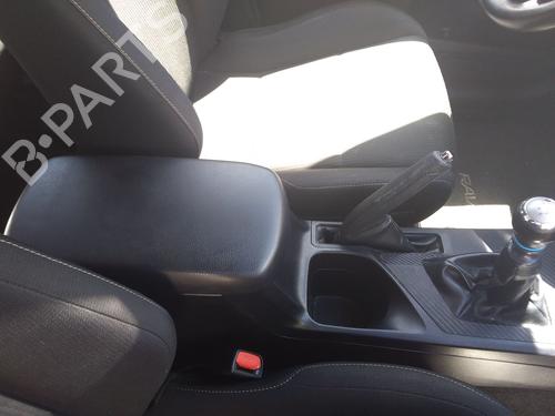 Used Armrest / Center console TOYOTA RAV 4 IV (_A4_) [2012-2019]  25754532