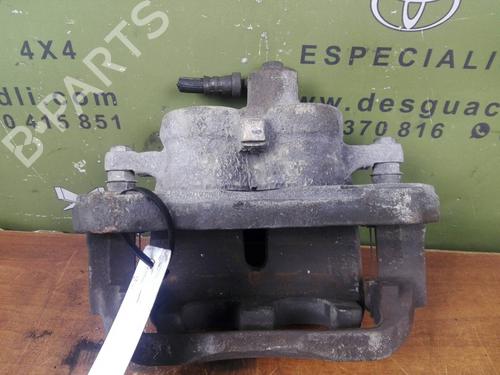 Right front brake caliper LAND ROVER DISCOVERY III (L319) 2.7 TD 4x4 | BP17841347M104 