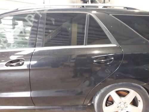 Used Left rear door Left rear door MERCEDES-BENZ M-CLASS (W166) [2011-2015] 36077583 36077583