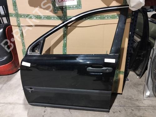 Used Left front door Left front door VOLVO XC90 I (275) D5 AWD (185 hp) 25494019 25494019