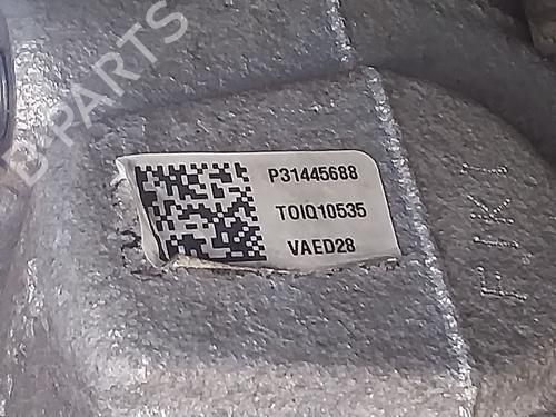 BP27649261M104 main image