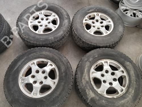 Used Wheel set Wheel set MITSUBISHI PAJERO III (V7_W, V6_W) [1999-2007] 35978684 35978684
