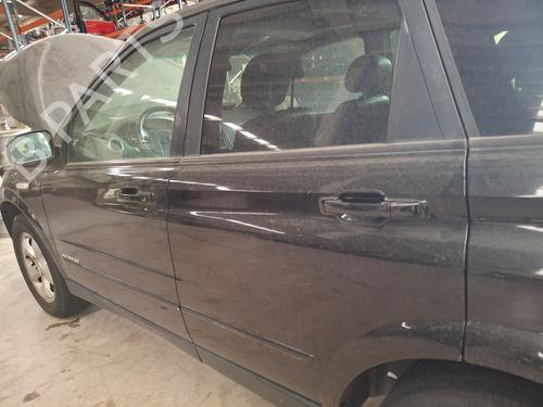 Dør venstre bak SSANGYONG ACTYON I 2.0 Xdi (141 hp) 19112928