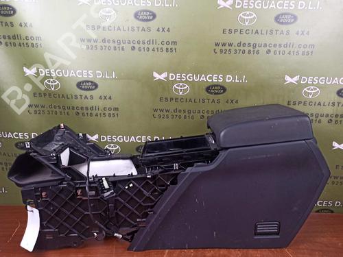 Used Armrest / Center console LAND ROVER RANGE ROVER EVOQUE (L538) 2.2 D (150 hp) 17849560