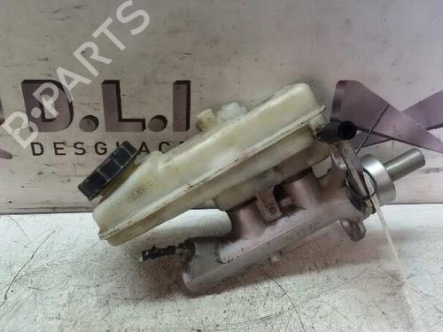 Used Brake master cylinder RENAULT MEGANE II Estate (KM0/1_) 1.9 dCi (KMRG, KM1G, KM0G, KM2C) (120 hp) 17844936