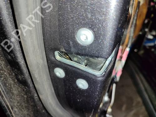 front-left-lock-toyota-land-cruiser-prado-_j15_-28-d-4d-gdj150_-gdj155_-gdj150-gdj151-6904053100-2009-17852026 main image
