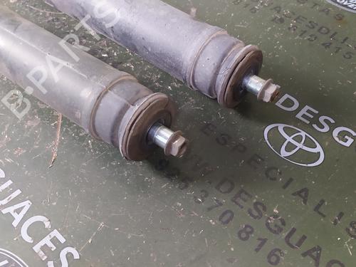 Right rear shock absorber TOYOTA AURIS (_E18_) 1.8 Hybrid (ZWE186_, ZWE186R) | BP17853848M19 