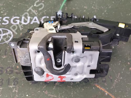 Front left lock MERCEDES-BENZ GLC (X253) 250 d 4-matic (253.909) | BP17854517C98 