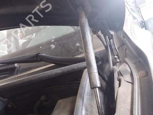 Used Hood lift support BMW X3 (E83) xDrive 20 d (177 hp) 27451952