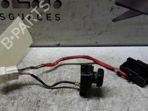 Used Steering wheel controls TOYOTA LAND CRUISER 100 (_J1_) 4.2 TD (HDJ100_, HDJ100) (204 hp) 17845500