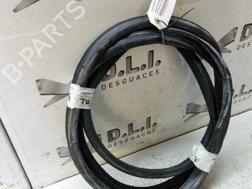 Used Rubber door seal BMW X6 (E71, E72) xDrive 30 d (245 hp) 17844023
