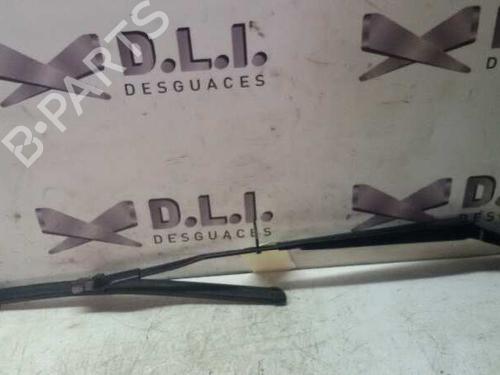 Used Front windshield wiper arm BMW X3 (F25) xDrive 20 d (184 hp) 17844499