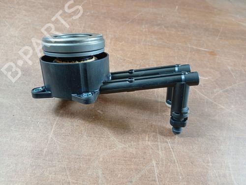Clutch slave cylinder FORD FIESTA V (JH_, JD_) | BP31062575M113