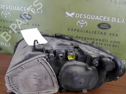 Right headlight CHRYSLER VOYAGER IV (RG, RS) 2.4 | BP17845542C29 