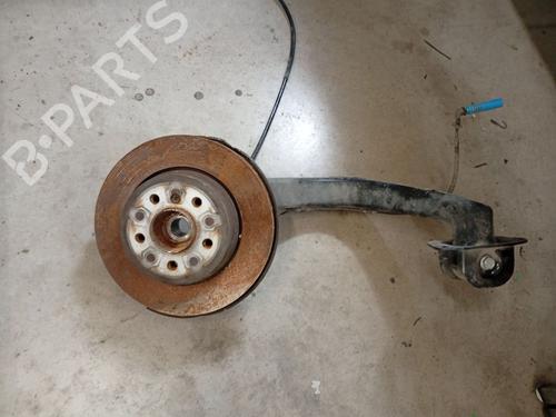 Used Right rear steering knuckle BMW X3 (E83) 2.0 d (150 hp) 23879414