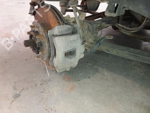 Used Left front brake caliper NISSAN PATROL III/1 Station Wagon (W160) [1979-1989]  30968203