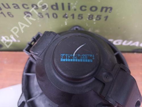 Heater blower motor LAND ROVER DISCOVERY III (L319) 2.7 TD 4x4 | BP17841368M62