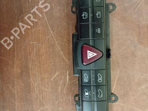 Used Warning switch MERCEDES-BENZ VITO / MIXTO Van (W639) [2003-2025]  28093033