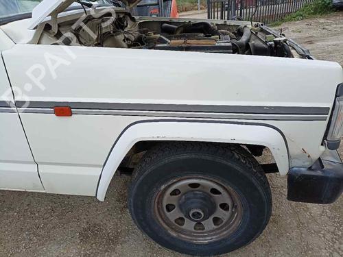Used Right front fenders NISSAN PATROL III/2 Station Wagon (W260) [1988-1998]  18063561