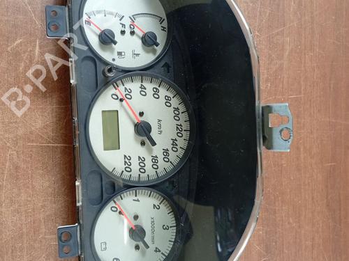 Used Instrument cluster MAZDA 323 F VI Hatchback (BJ) 2.0 TD (101 hp) 29533849