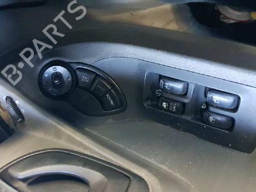 Used Left front window switch HYUNDAI SANTA FÉ I (SM) 2.0 CRDi (113 hp) 17845883
