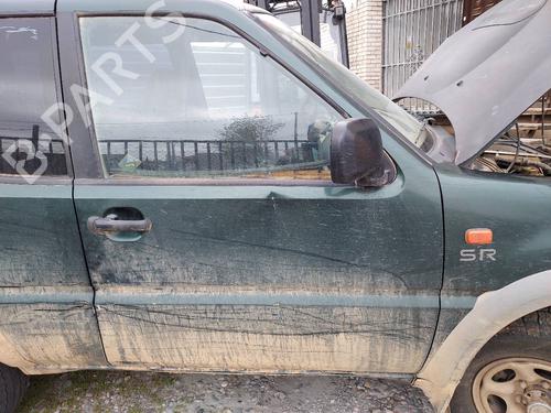 Used Right front door NISSAN TERRANO II (R20) 2.7 TDi 4WD (125 hp) 32033459