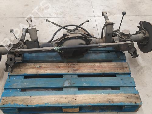 Rear axle JEEP GRAND CHEROKEE III (WH, WK) 3.0 CRD 4x4 | BP18644233M2 