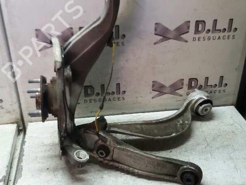 Used Left front steering knuckle JAGUAR F-PACE (X761) 3.0 SCV6 AWD (340 hp) 17847133