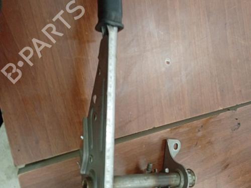 Travão de mão Travão de mão TOYOTA LAND CRUISER PRADO (_J15_) 2.8 D-4D (GDJ150_, GDJ155_, GDJ150, GDJ151) (177 hp) 17852044 17852044