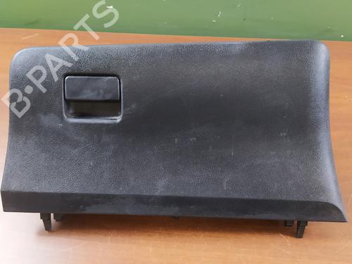 Used Glove box TOYOTA YARIS (_P13_) 1.5 Hybrid (NHP130_, NHP130) (101 hp) 24432306