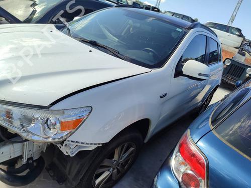 Rear center light MITSUBISHI ASX (GA_W_) 1.8 DI-D (GA6W) | BP17854607I39 