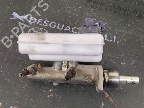 Used Brake master cylinder IVECO DAILY III Van 35 S 13 V,35 C 13 V (125 hp) 18681594