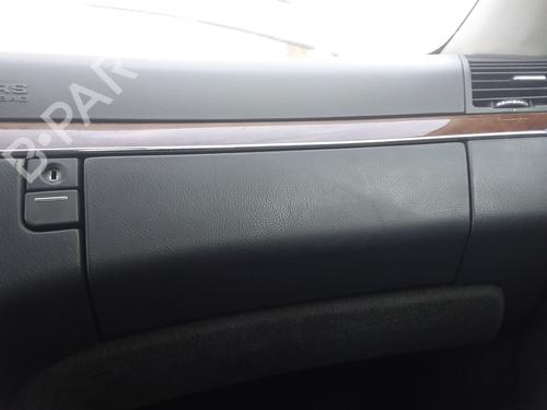 Used Glove box MERCEDES-BENZ S-CLASS (W220) S 400 CDI (220.028, 220.128) (250 hp) 27261874