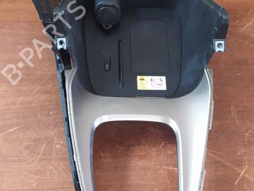 Used Middle console Middle console 38170037 38170037