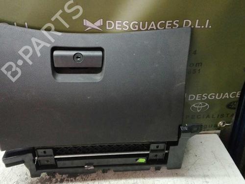 Used Glove box BMW 3 Touring (E46) 320 d (136 hp) 17848439