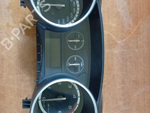 Used Instrument cluster Instrument cluster ALFA ROMEO GIULIETTA (940_) 2.0 JTDM (940.FXL1A) (140 hp) 31267685 31267685