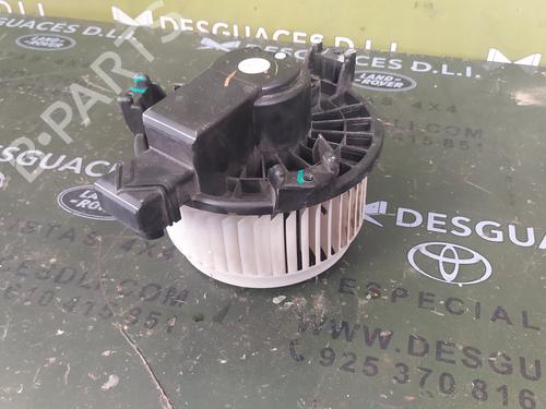 Heater blower motor TOYOTA HILUX VII Pickup (_N1_, _N2_, _N3_) 2.5 D-4D 4WD (KUN25) | BP17847331M62 
