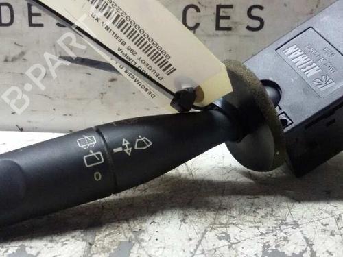 Used Steering column stalk PEUGEOT 206 Hatchback (2A/C) 1.9 D (69 hp) 17846610