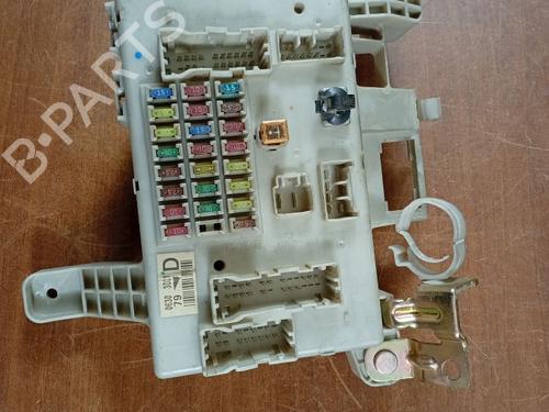 Used Fuse box TOYOTA LAND CRUISER PRADO (_J12_) 3.0 D-4D (KDJ120, KDJ125) (163 hp) 30485262