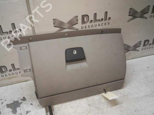 Used Glove box VOLVO V50 (545) 2.0 D (136 hp) 17843022