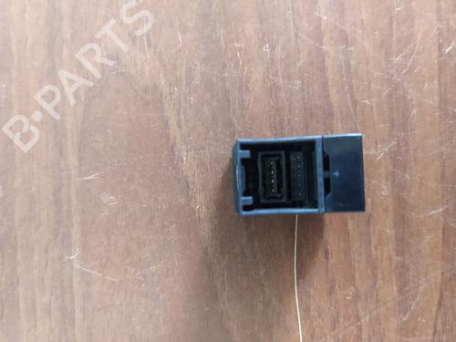 Switch TOYOTA YARIS (_P13_) 1.5 Hybrid (NHP130_) | BP22520988I30 