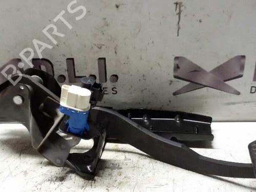 Break pedal LAND ROVER FREELANDER 2 (L359) 2.2 TD4 4x4 | BP17844186I19 