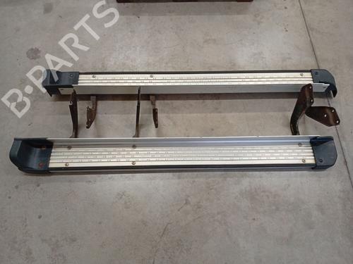 Trinbræt TOYOTA LAND CRUISER 90 (_J9_) 3.0 TD (KZJ90_, KZJ95_, KZJ90R, KZJ95R, KZJ90W, KZJ95W) (125 hp) 30389931