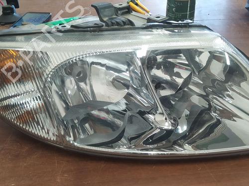 right-headlight-chrysler-voyager-iv-rg-rs-1999-2000-2001-2002-2003-2004-2005-2006-2007-2008-36535804 main image