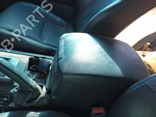 Used Armrest / Center console TOYOTA LAND CRUISER PRADO (_J15_) [2009-2025]  18096730